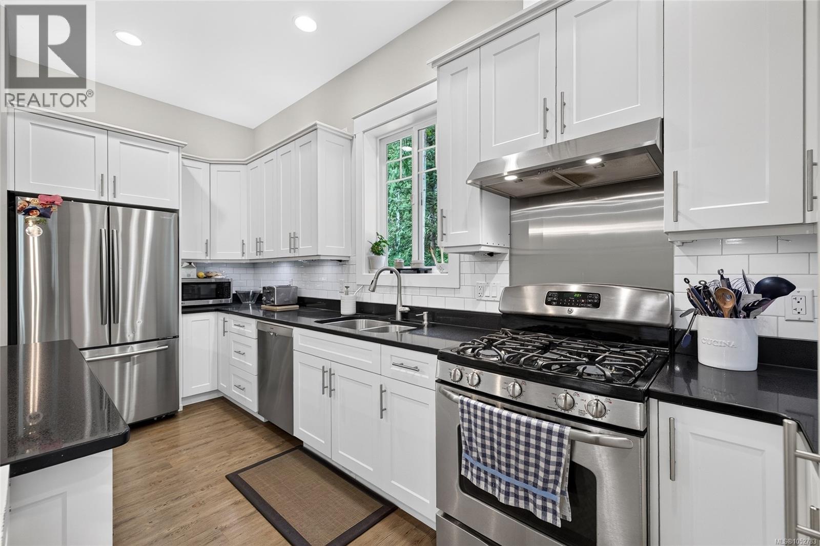 2651 Ethel Lane - 14