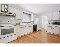 4pc Bathroom - 43 Lewis Crescent, Kitchener, ON N2A2T7 Photo 6