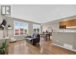 Living room - 1764 Plainridge Crescent, Ottawa, ON K4A0L9 Photo 9