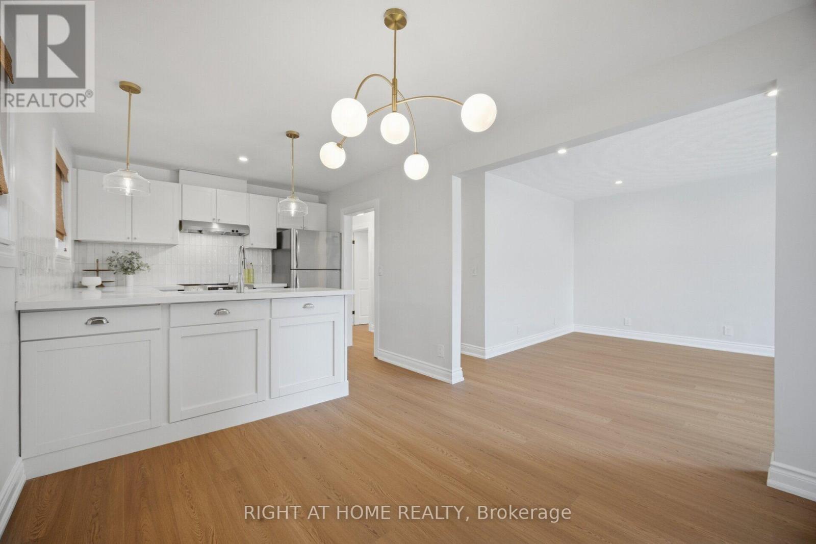 643 PERRY CRESCENT, Oshawa (Vanier)