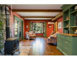 Office - 7272 36/37 Nottawasaga Side Road E, Clearview, ON L9Y3Z1 Photo 12
