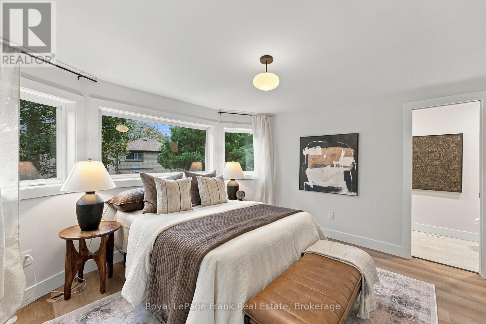 10 Delaney Drive, Ajax, ON photo 17