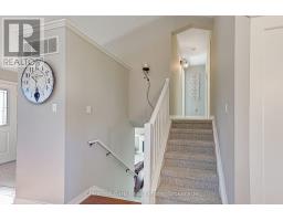 2 Wickens Lane, Blue Mountains, ON N0H2P0 Photo 11