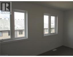 Den - 461 Blackburn Drive Unit# 60, Brantford, ON N3T0W9 Photo 9