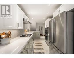 Bathroom - 39 Thurston Road, Toronto, ON M4S2V8 Photo 11