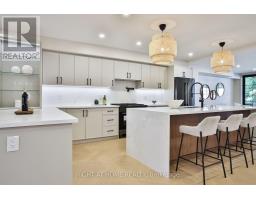 106 Eastbourne Avenue, Toronto, ON M5P2G3 Photo 16