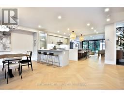Living room - 106 Eastbourne Avenue, Toronto, ON M5P2G3 Photo 9