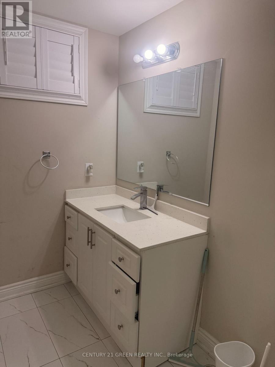 566 Pharmacy Unit BSMT photo 5