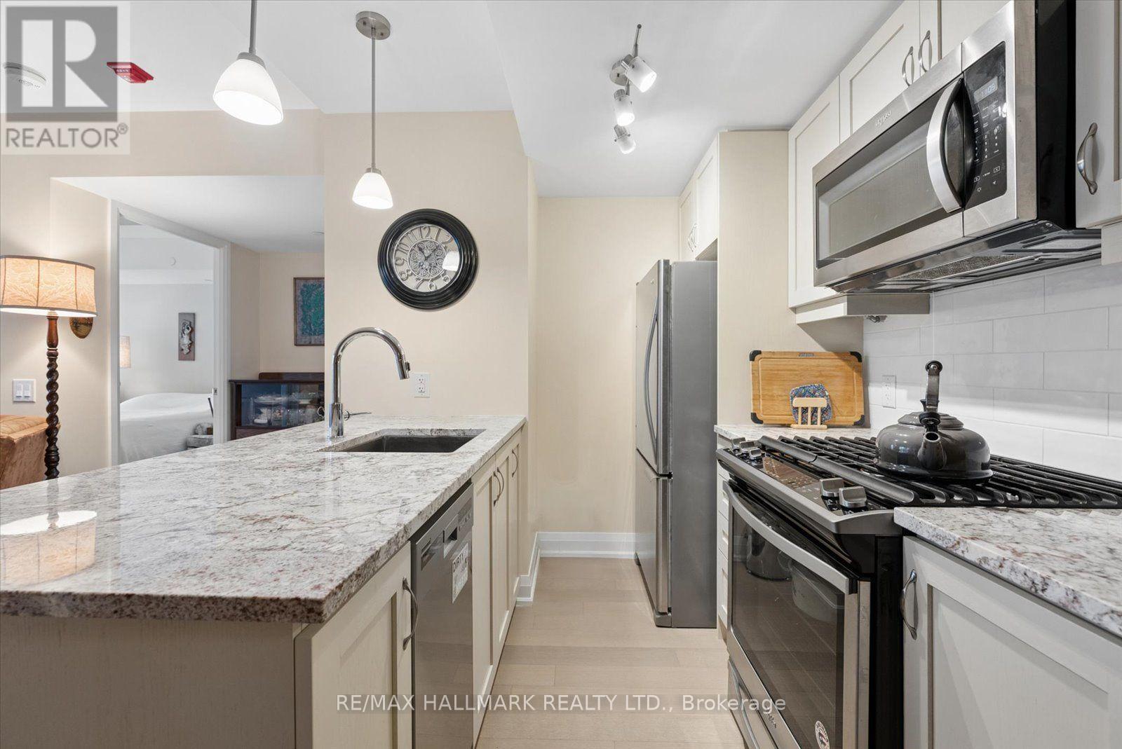 305- 1400 Kingston Road, Toronto, ON photo 21