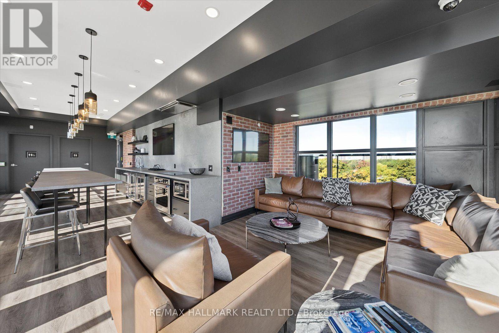 305- 1400 Kingston Road, Toronto, ON photo 40