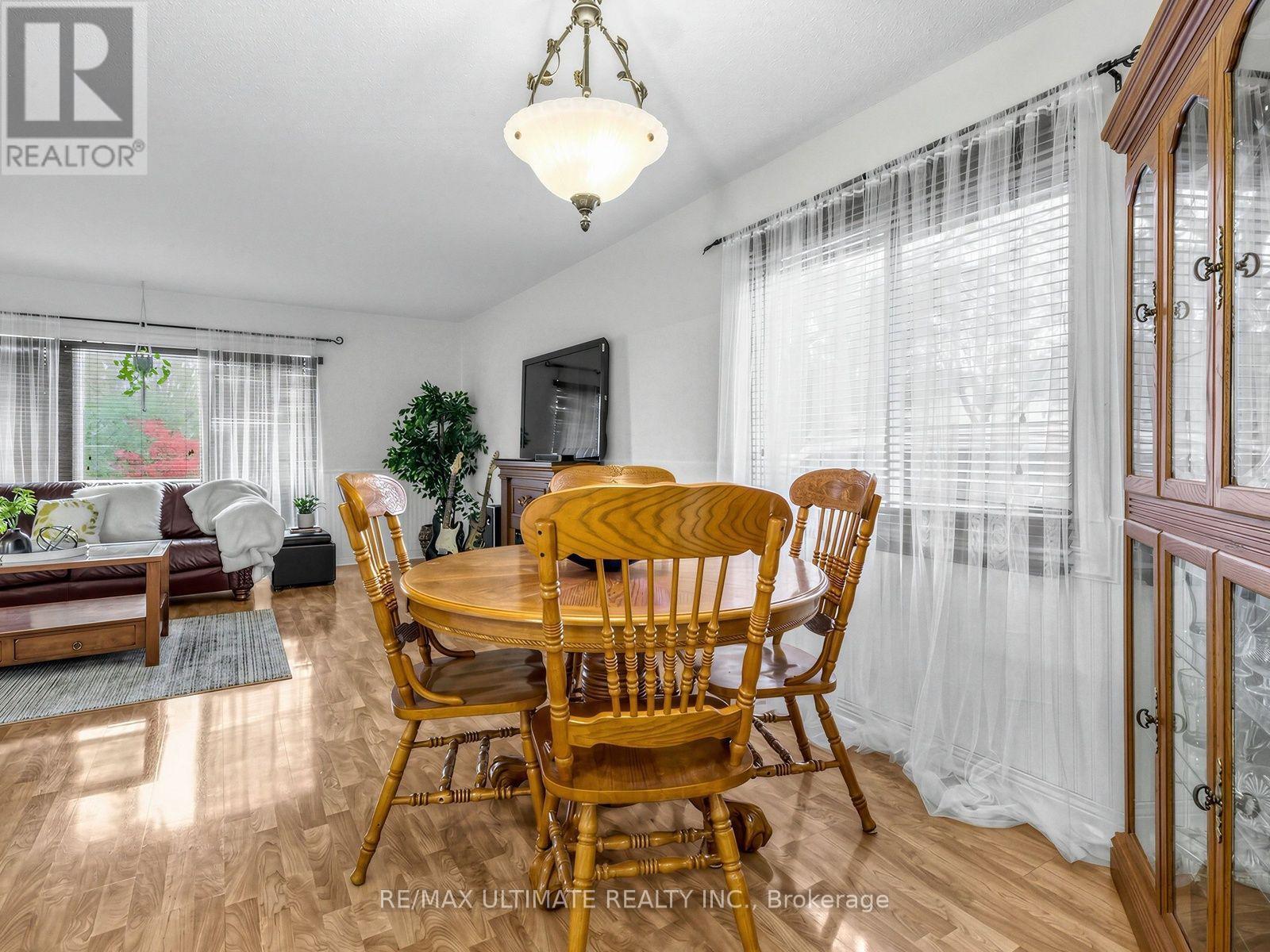 375 Calvert Court, Oshawa, ON photo 8