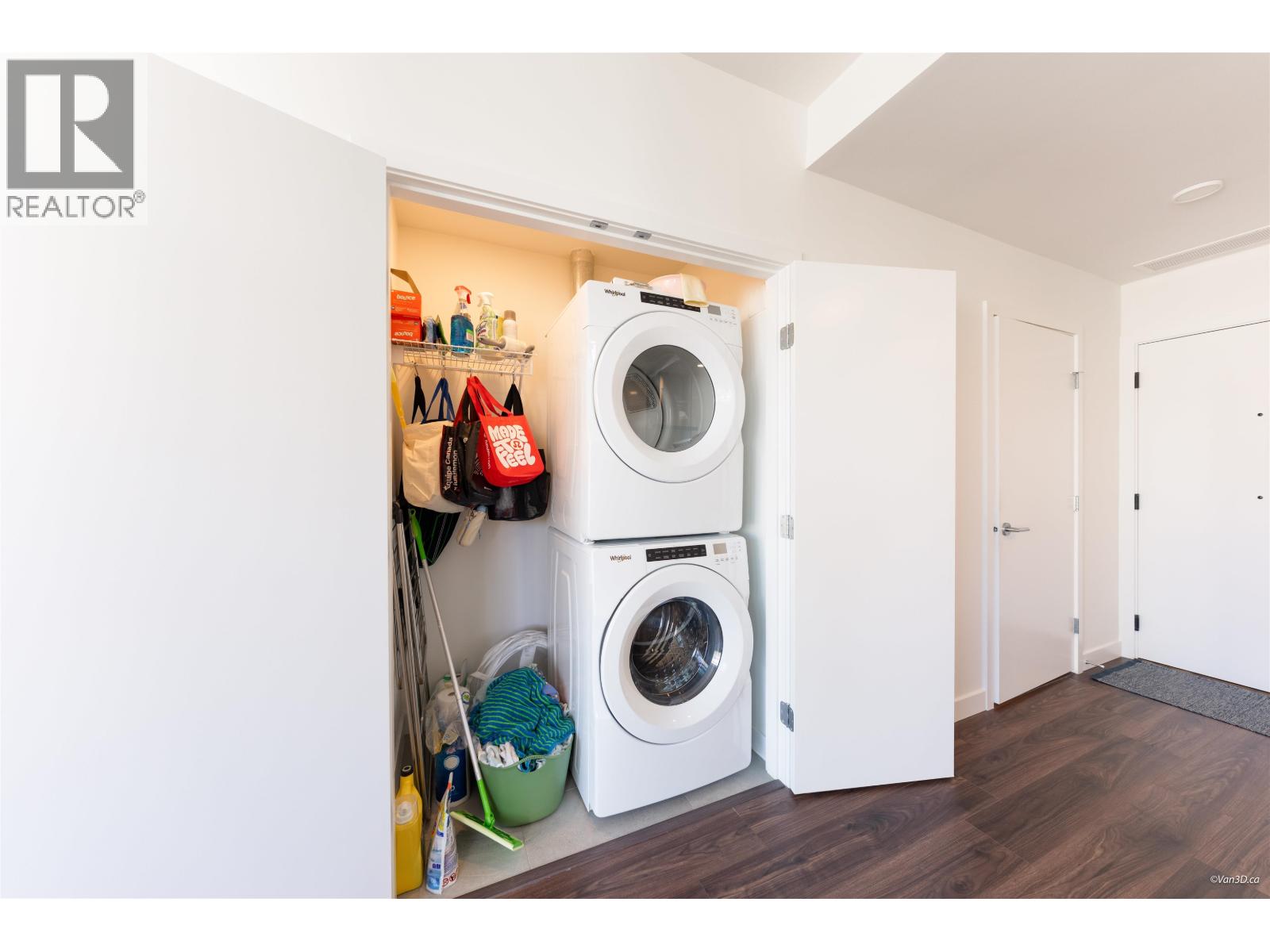 Photo of 1702 518 CLARKE ROAD 22