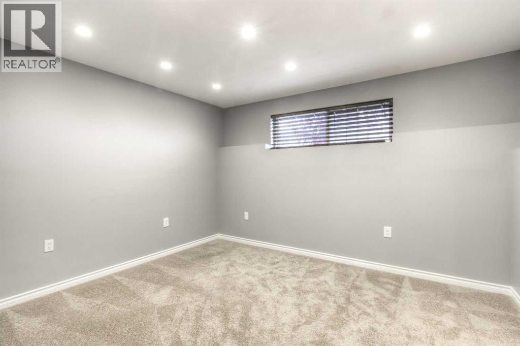 241 Morningside Gardens SW, Airdrie — photo 35