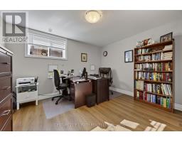 3814 Wood Avenue, Severn, ON L3V6H3 Photo 24