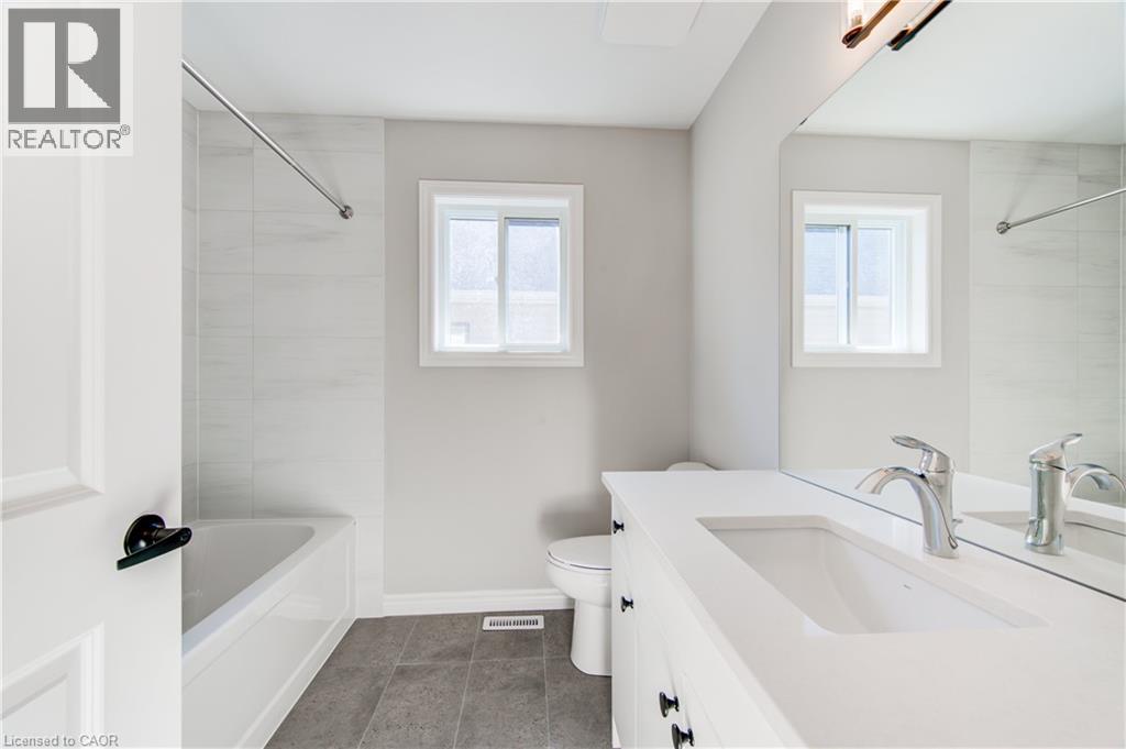 4 bedroom Single Family interior view, 1761 FINLEY Crescent, London, Ontario