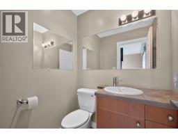10836 Dunham Crescent, Summerland, BC V0H1Z2 Photo 15