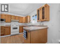 2pc Ensuite bath - 10836 Dunham Crescent, Summerland, BC V0H1Z2 Photo 6