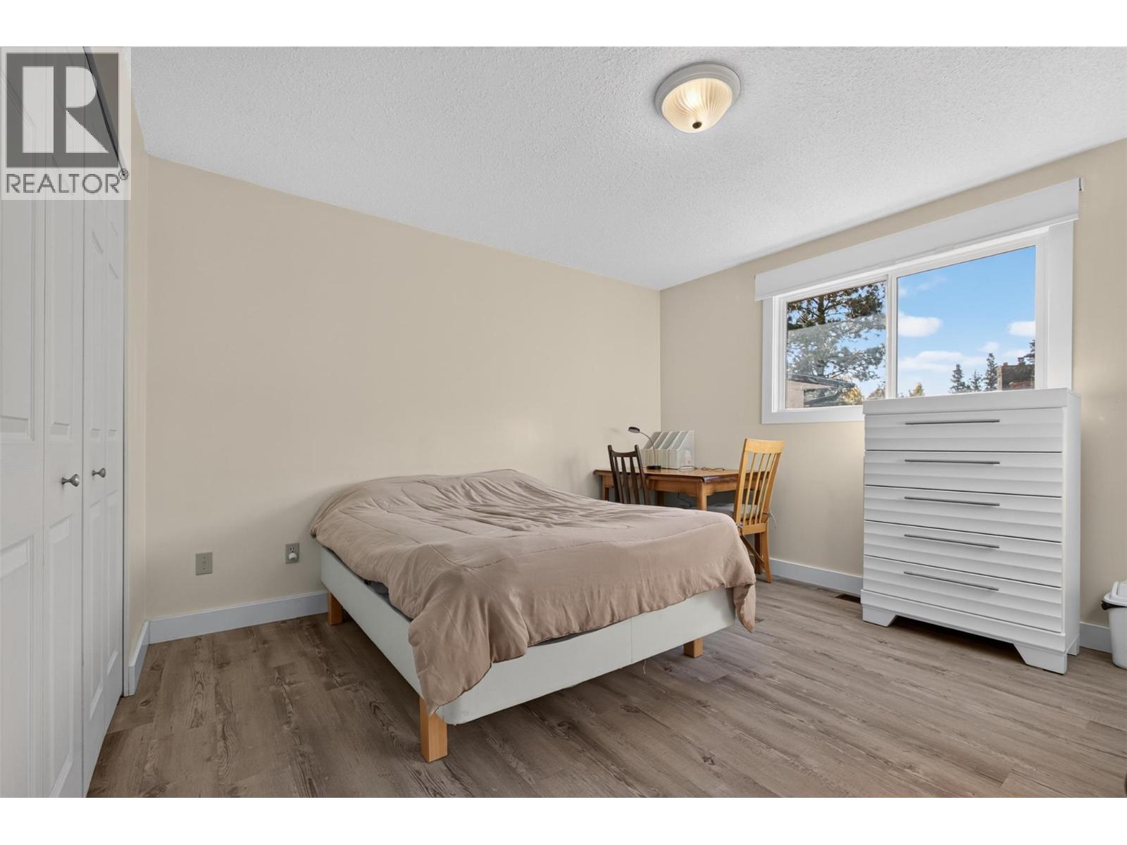 10836 DUNHAM Crescent - 16