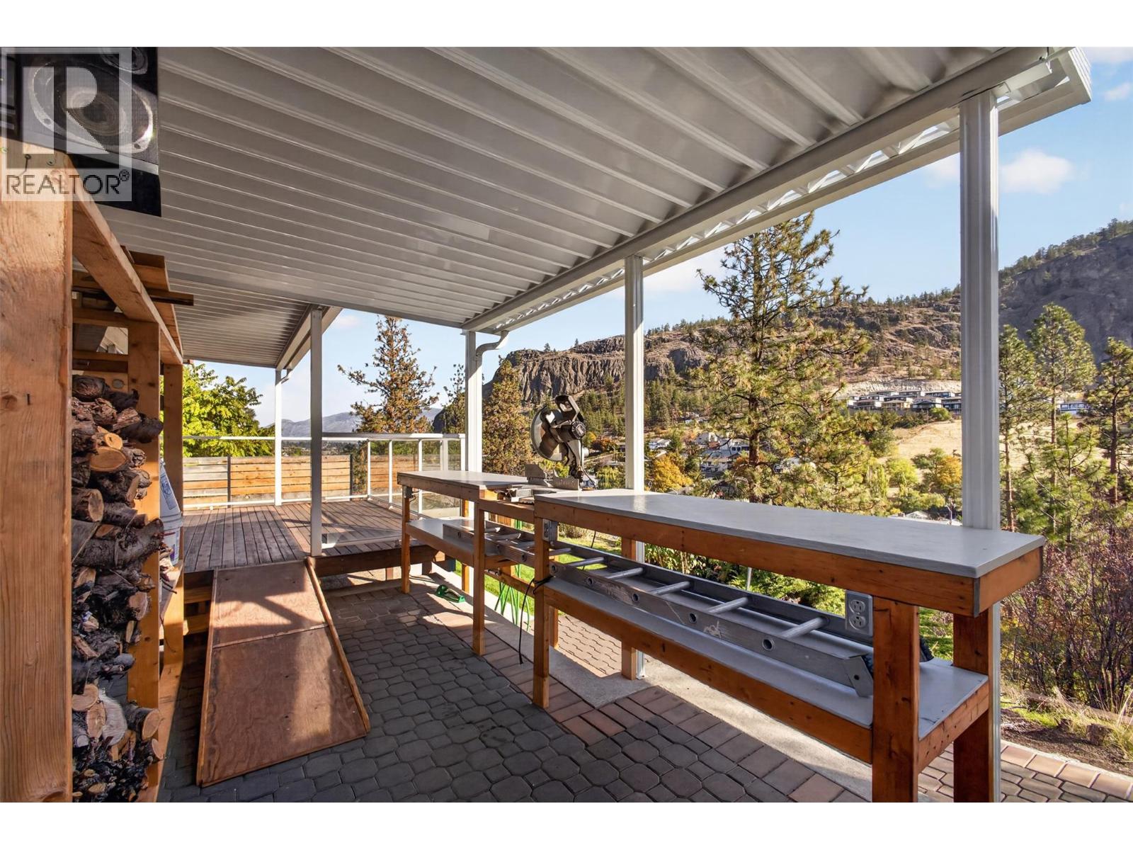 10836 DUNHAM Crescent, Summerland