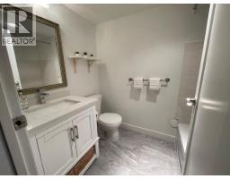 150 Skaha Place Unit# 201, Penticton, BC V2A7K1 Photo 10