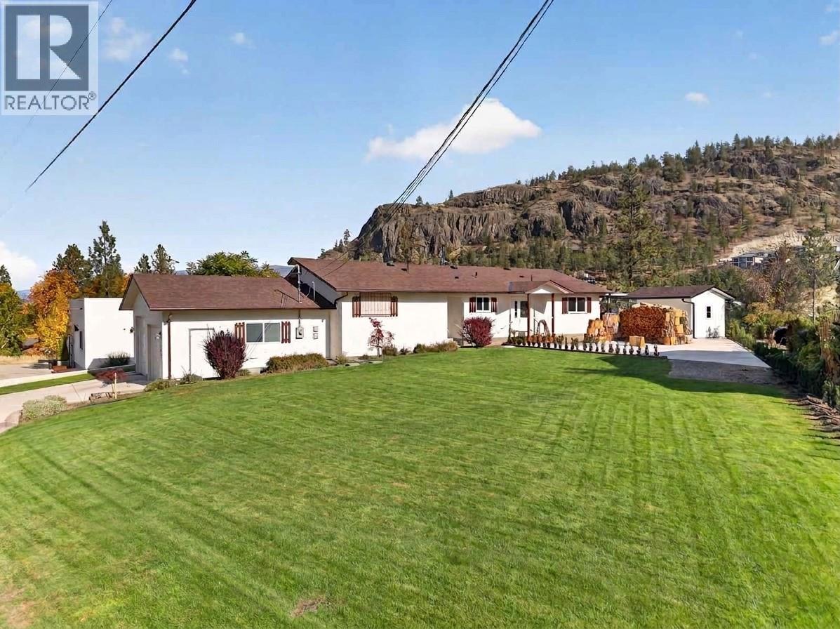 10836 DUNHAM Crescent, Summerland
