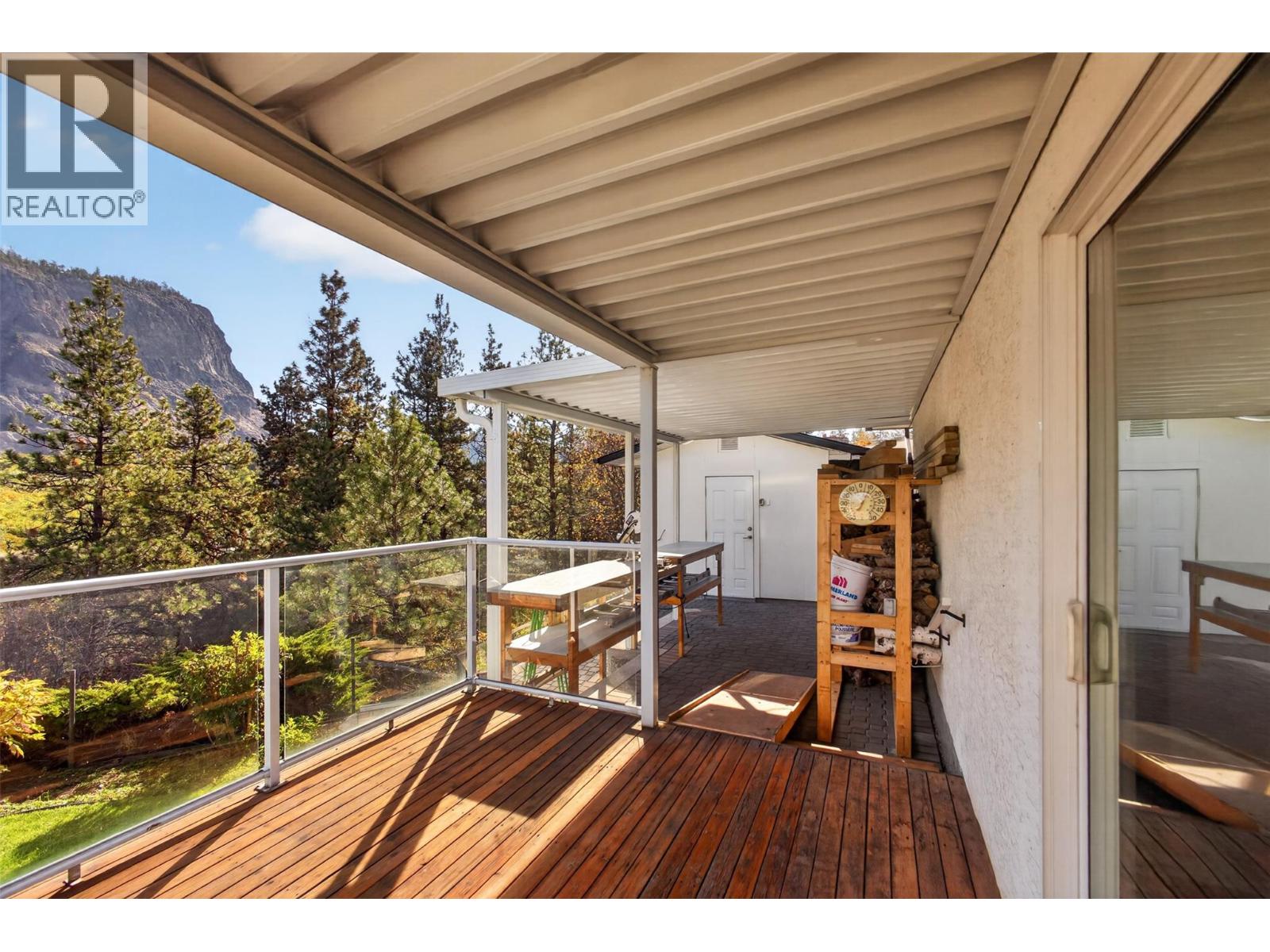 10836 DUNHAM Crescent, Summerland