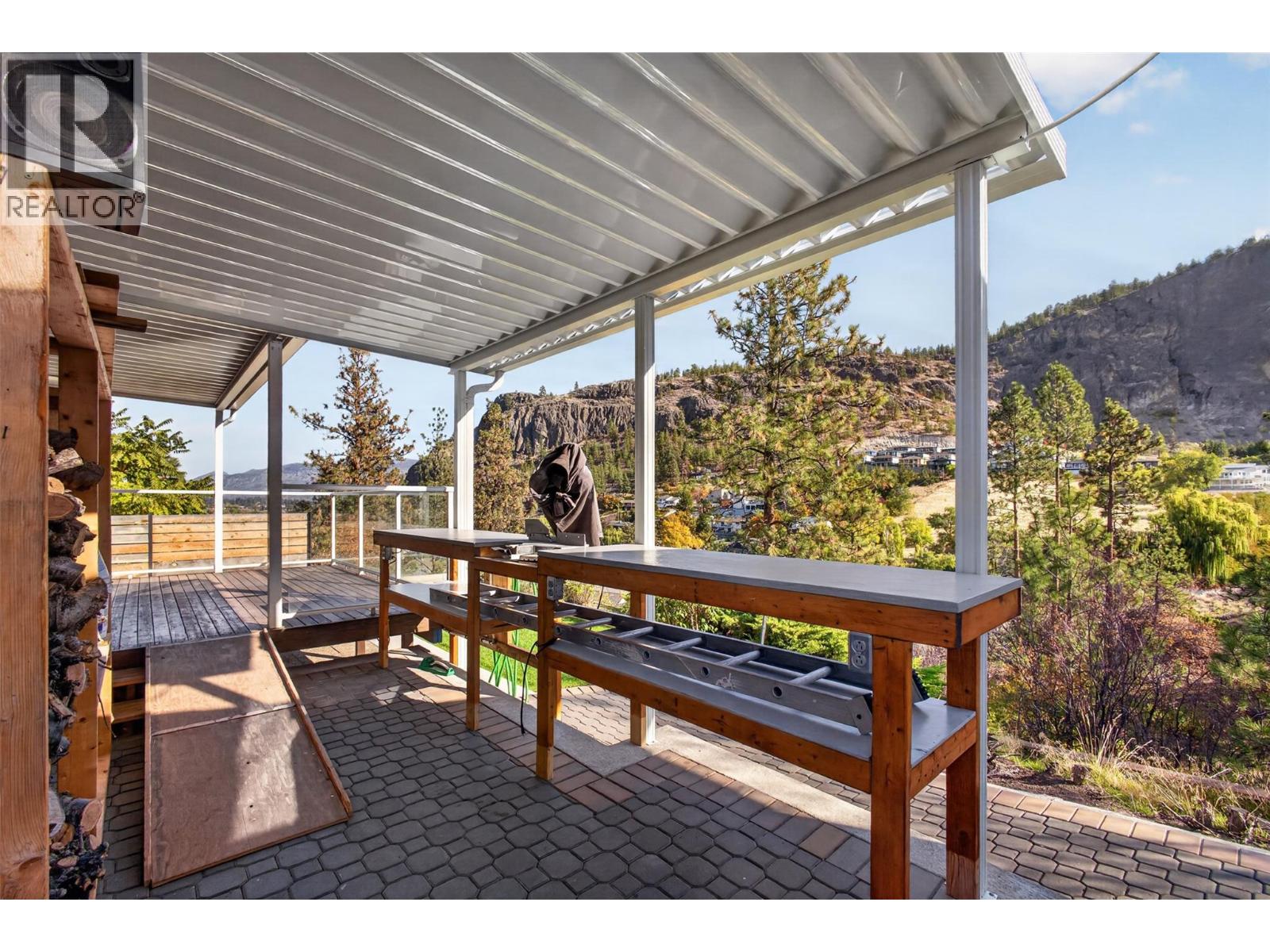10836 DUNHAM Crescent, Summerland