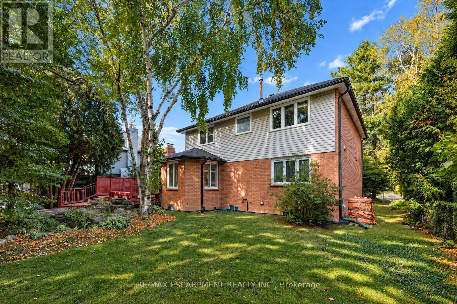 1094 Rebecca Street, Oakville, ON photo 31