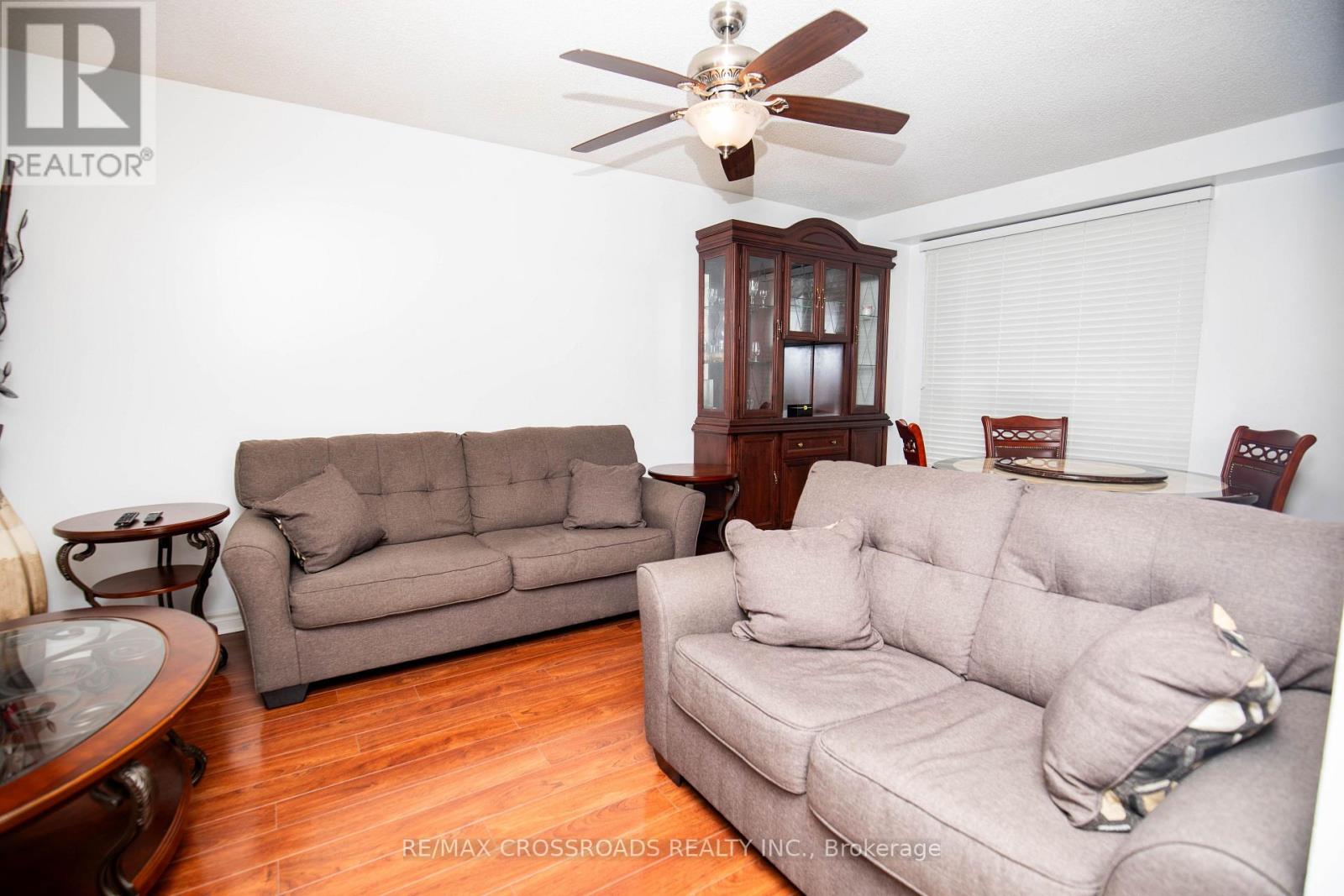 23- 10 Bur Oak Way, Toronto, ON photo 11