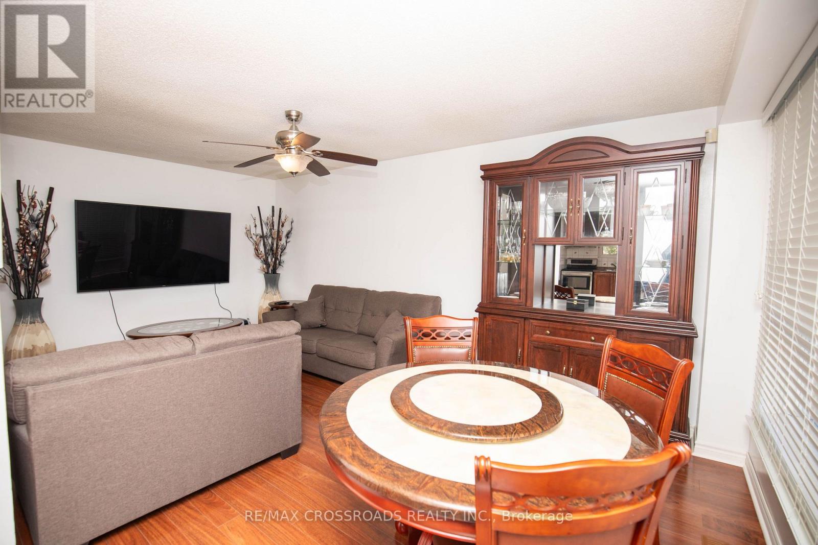 23- 10 Bur Oak Way, Toronto, ON photo 7