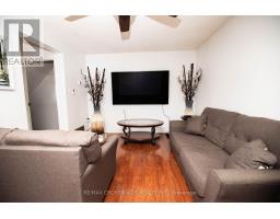23 - 10 Bur Oak Way, Toronto, ON M3L2G4 Photo 9