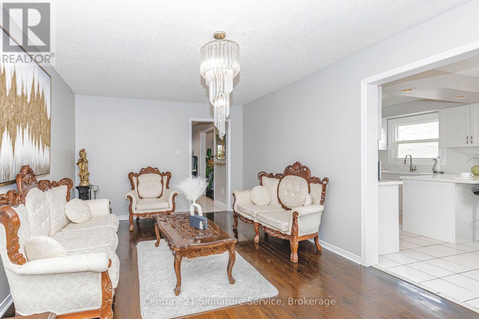 22 Merganser Crescent, Brampton, ON photo 14