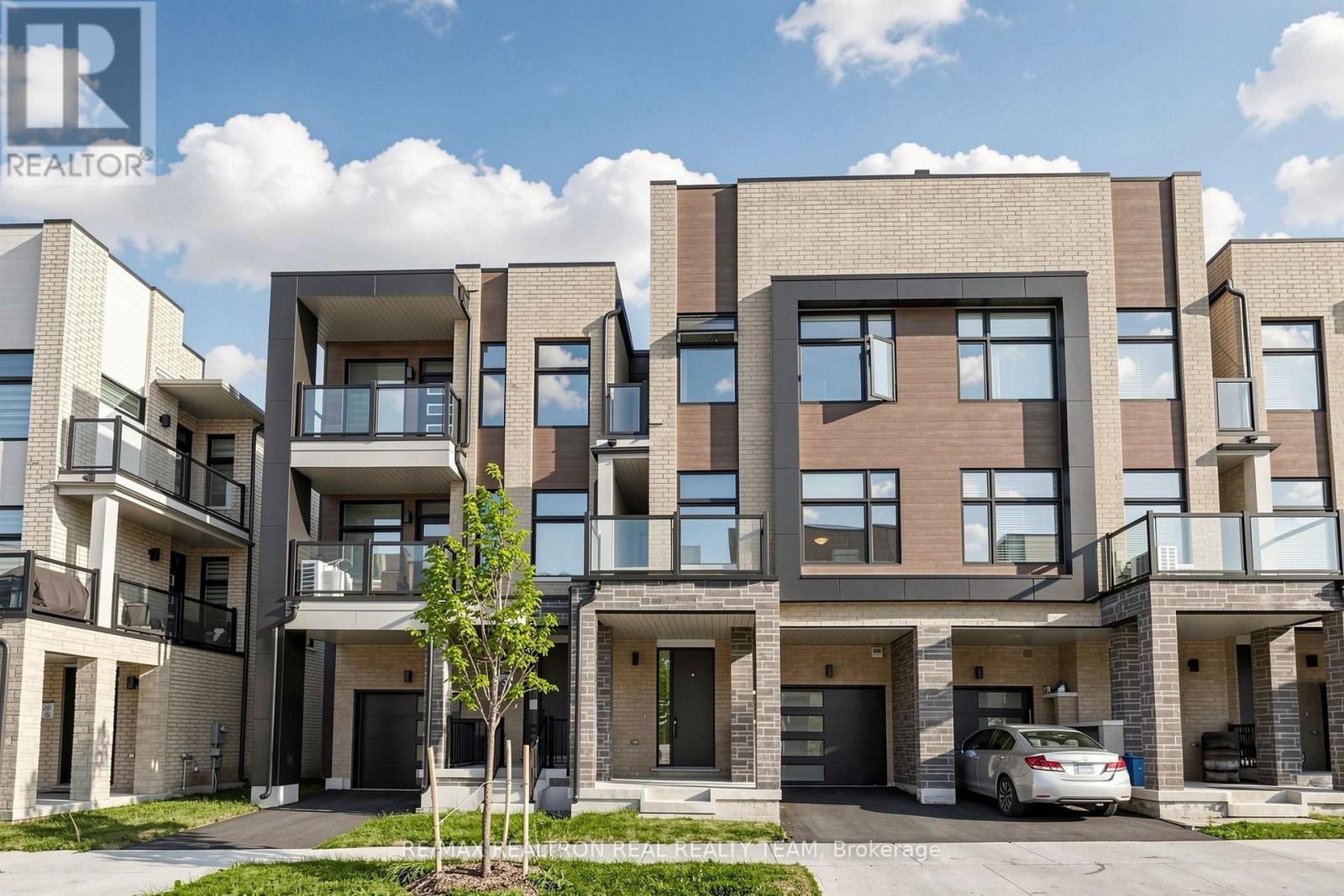 1284 Dempster Lane, Oakville, ON