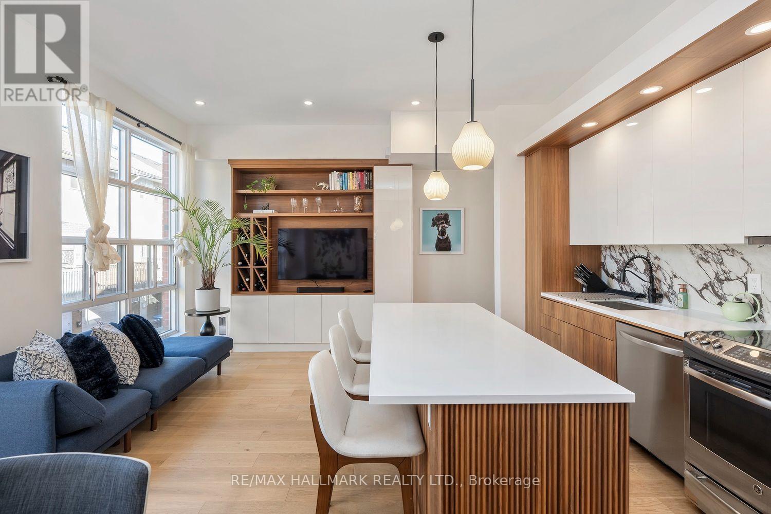 4- 39 Dekoven Mews, Toronto, ON photo 19