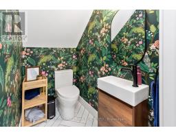 4 - 39 Dekoven Mews, Toronto, ON M6P4H5 Photo 23