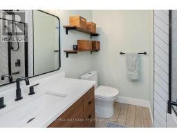 4 - 39 Dekoven Mews, Toronto, ON M6P4H5 Photo 9