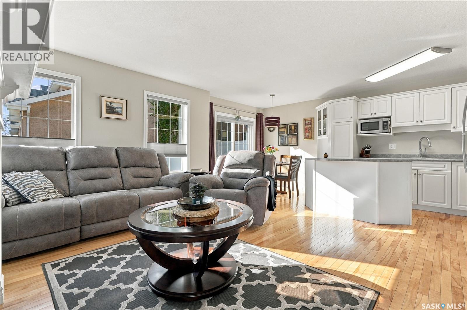 1 127 Banyan CRESCENT, Saskatoon — photo 9