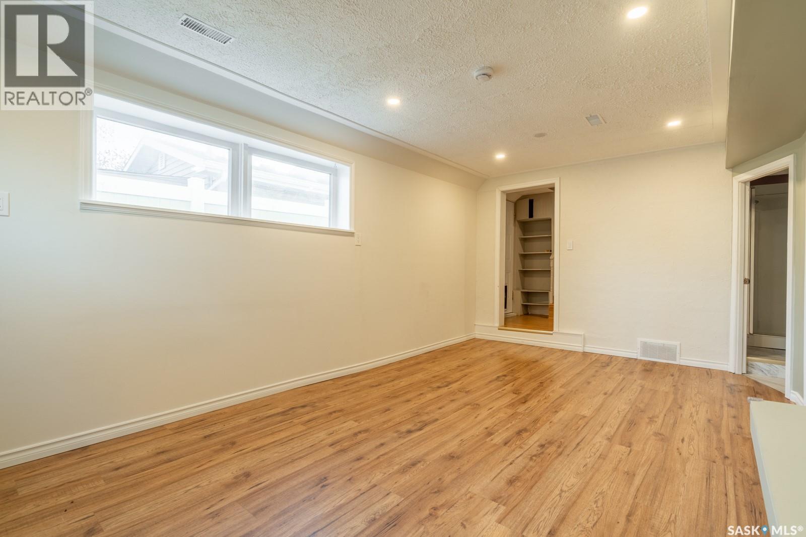 2819 McDonald STREET, Regina — photo 18