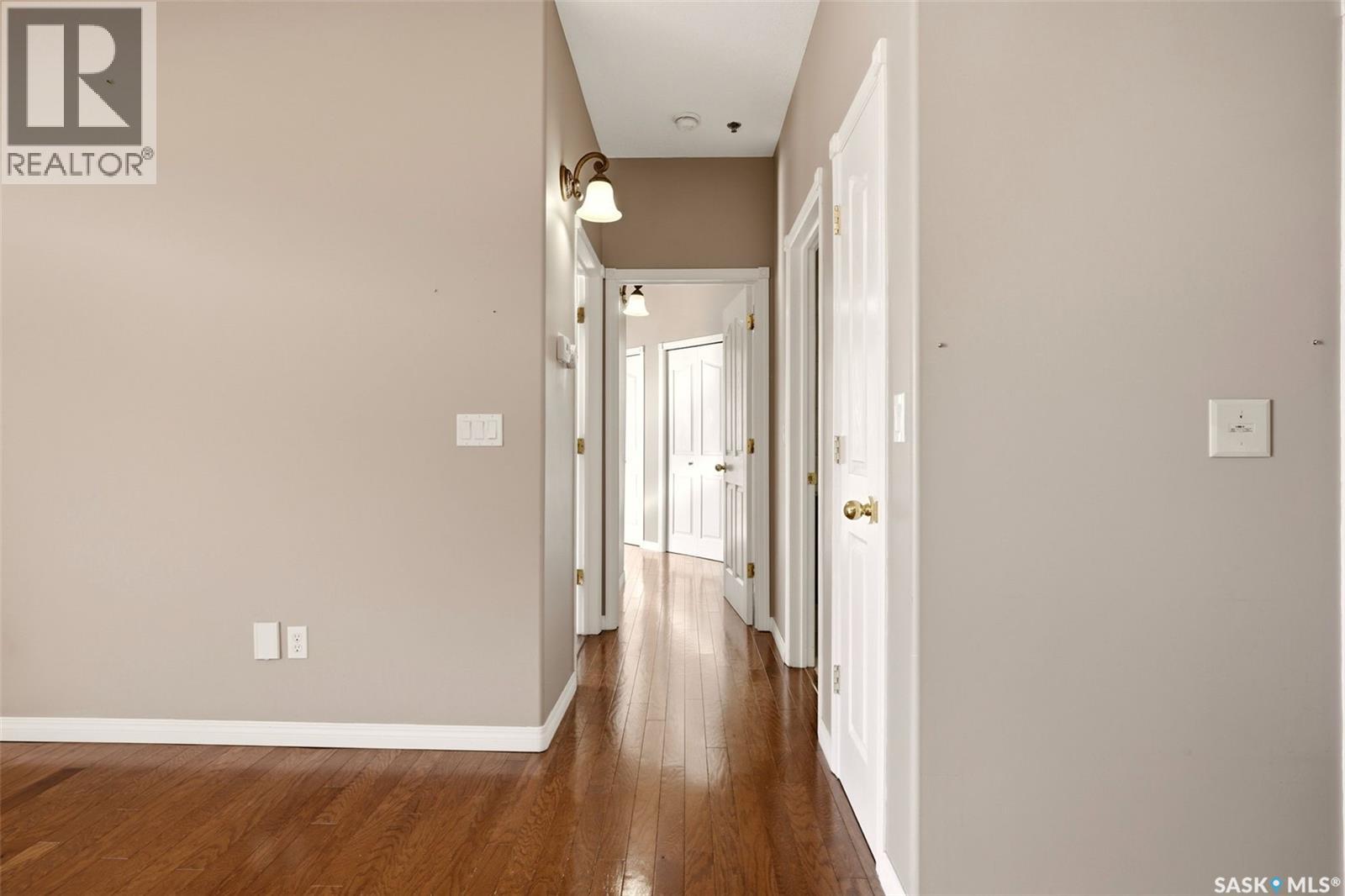 1006 1901 Victoria AVENUE, Regina — photo 10
