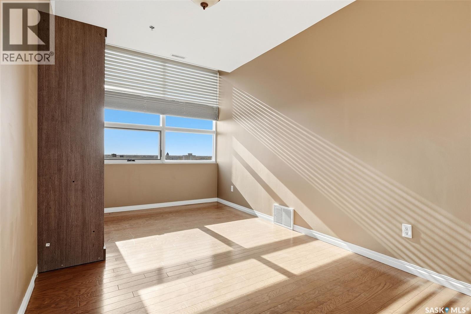 1006 1901 Victoria AVENUE, Regina — photo 17
