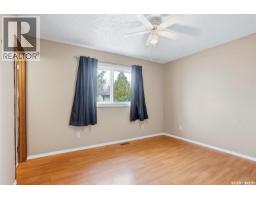 Games room - 226 O'regan Crescent, Saskatoon, SK S7L6T2 Photo 12