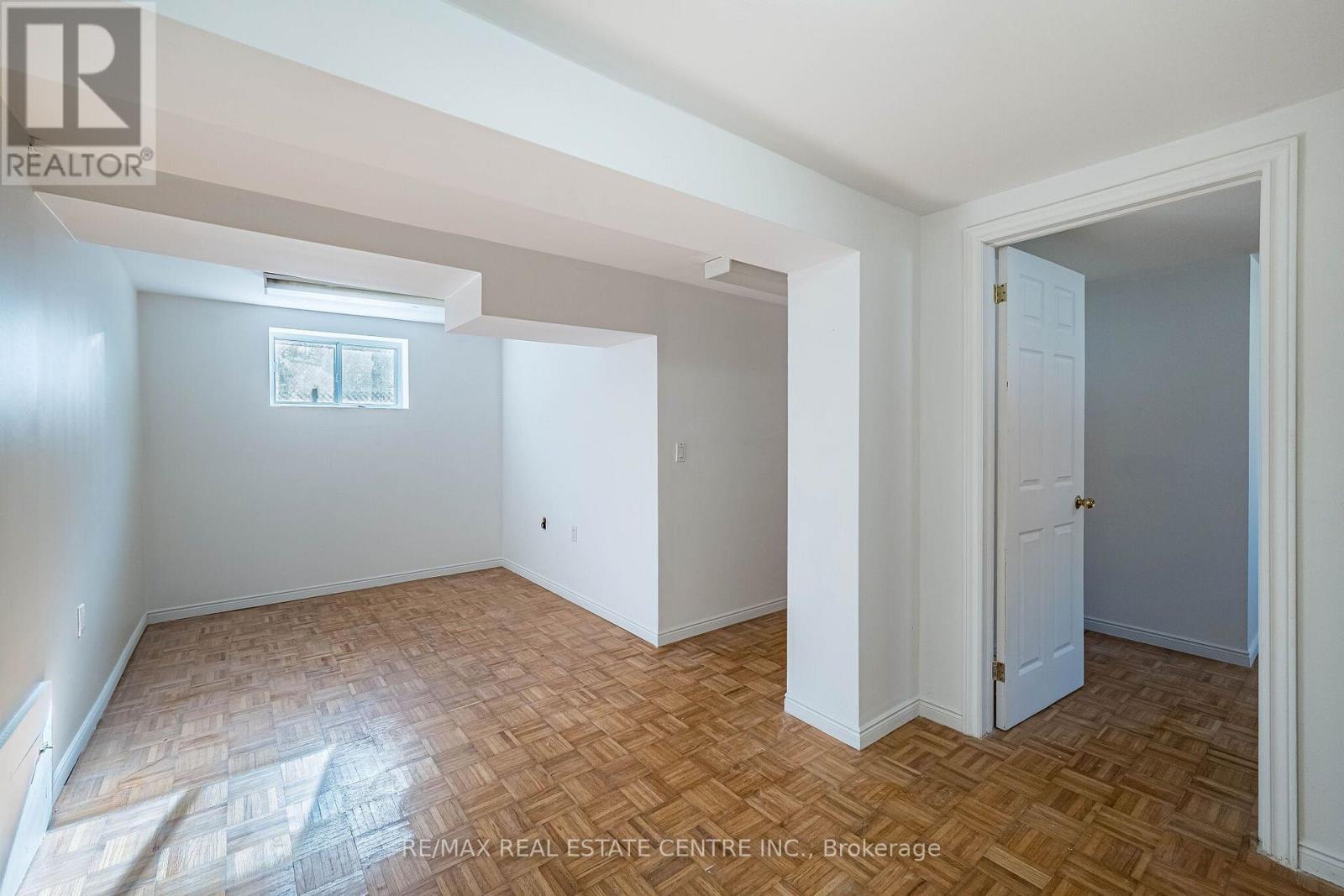 3066 COOK STREET - 20