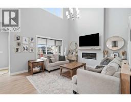 2pc Bathroom - 504 Creekrun Lane Sw, Airdrie, AB T4B5J9 Photo 11