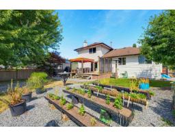 4881 216 Street, Langley, BC V3A2M8 Photo 32