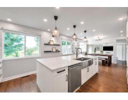 4881 216 Street, Langley, BC V3A2M8 Photo 9