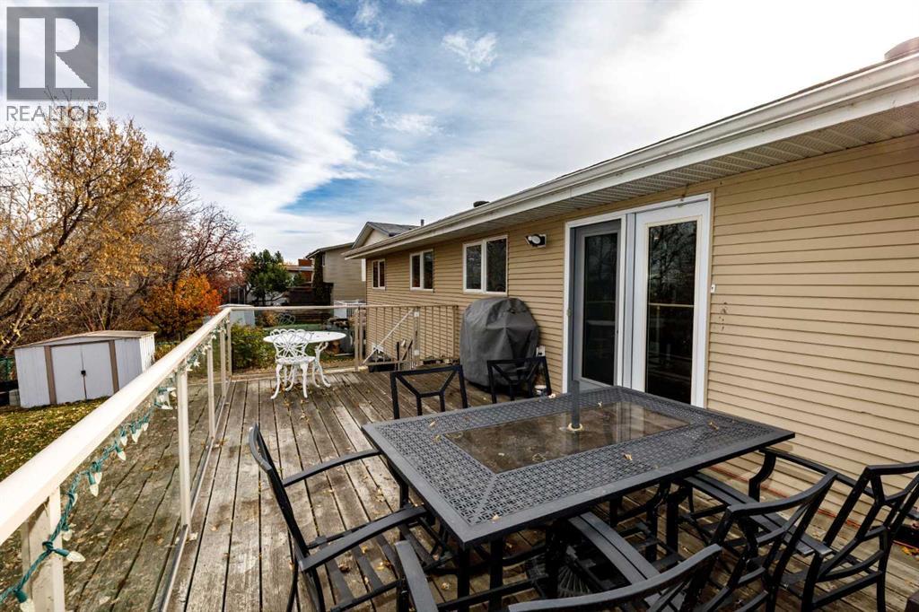 Listing photo – 102 Welton Crescent, Red Deer
