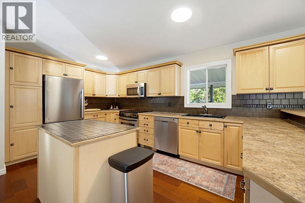 1230 Maclean McPherson Road, Sicamous - Image 1