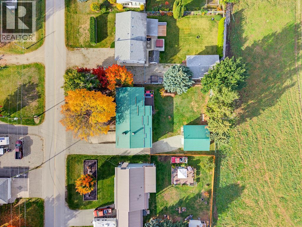 1230 Maclean McPherson Road, Sicamous - Image 1