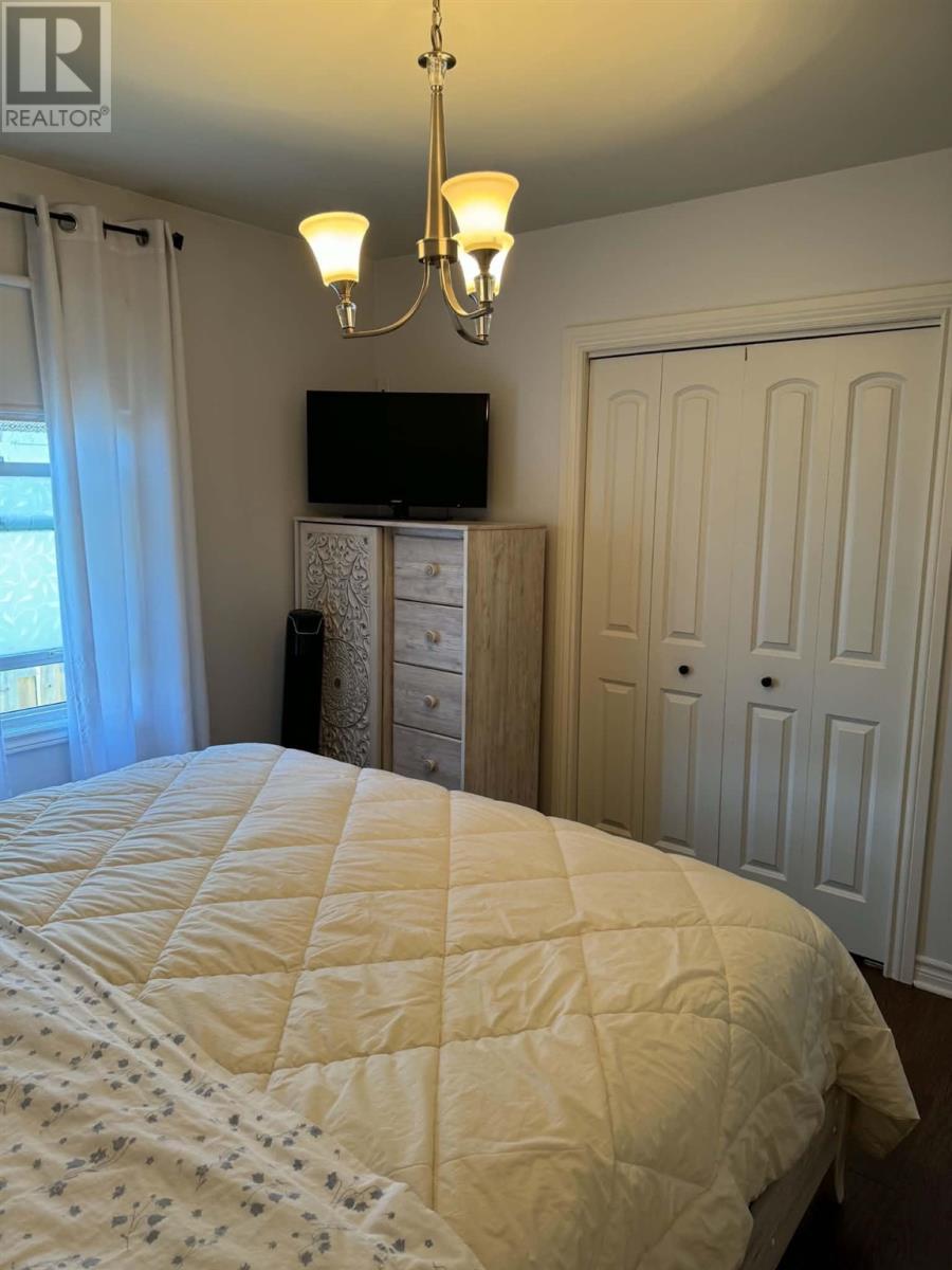 Photo 10 of 20