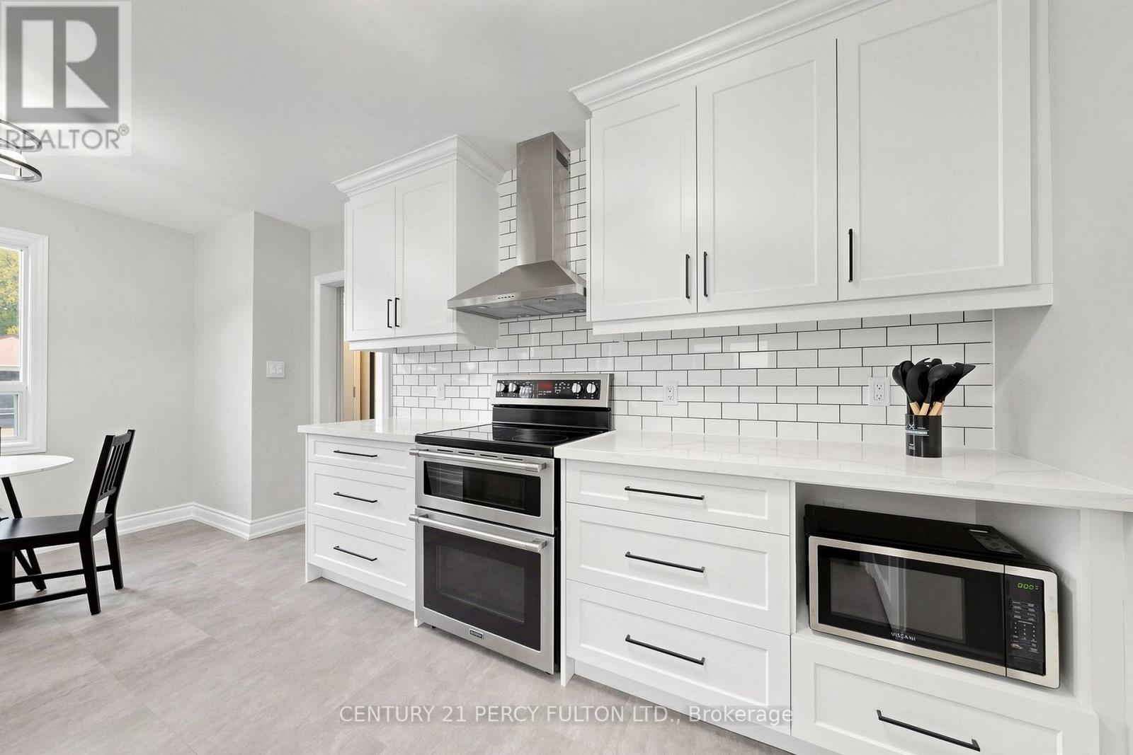 76 ARLINGTON AVENUE - 17
